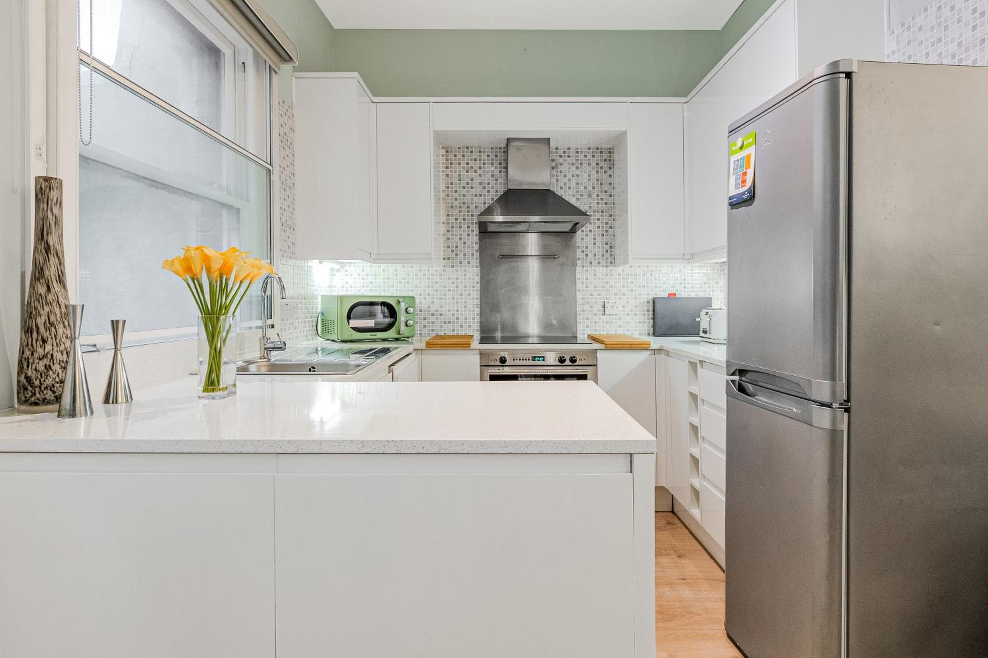 Stunning Central 2Br Flat Btw Soho & Covent Garden London Exterior photo